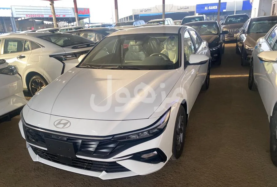 Hyundai Elantra 2026 Smart, Rear Camera, Sensors - Jeddah