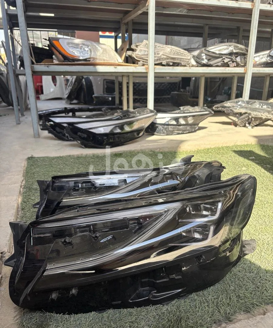 Camry 2025 lights