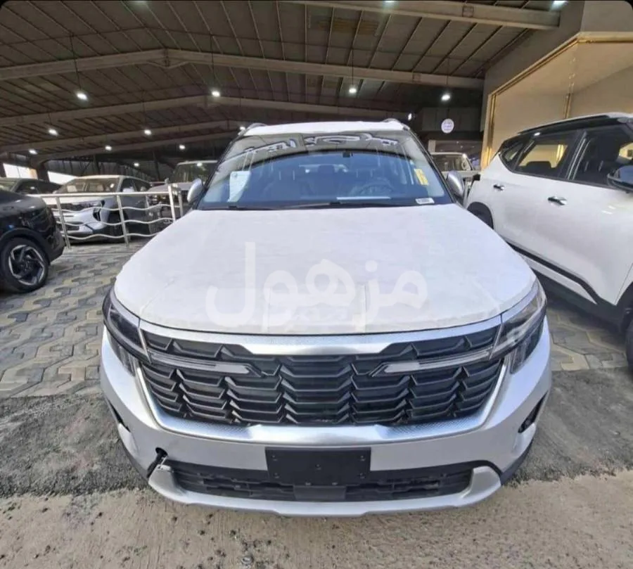 Kia Seltos 2026, Mid Option, Screen and Rear Camera - Taif