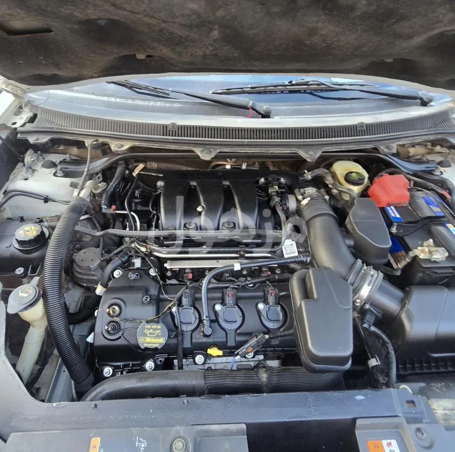Ford Explorer Taurus 2015 engine