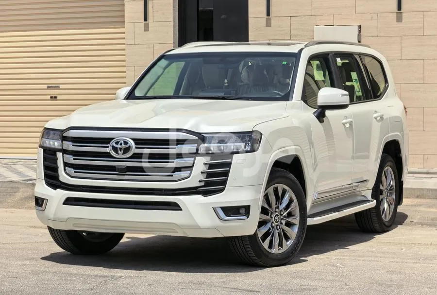 Toyota Land Cruiser 2024, Diesel, Automatic, Used - Riyadh