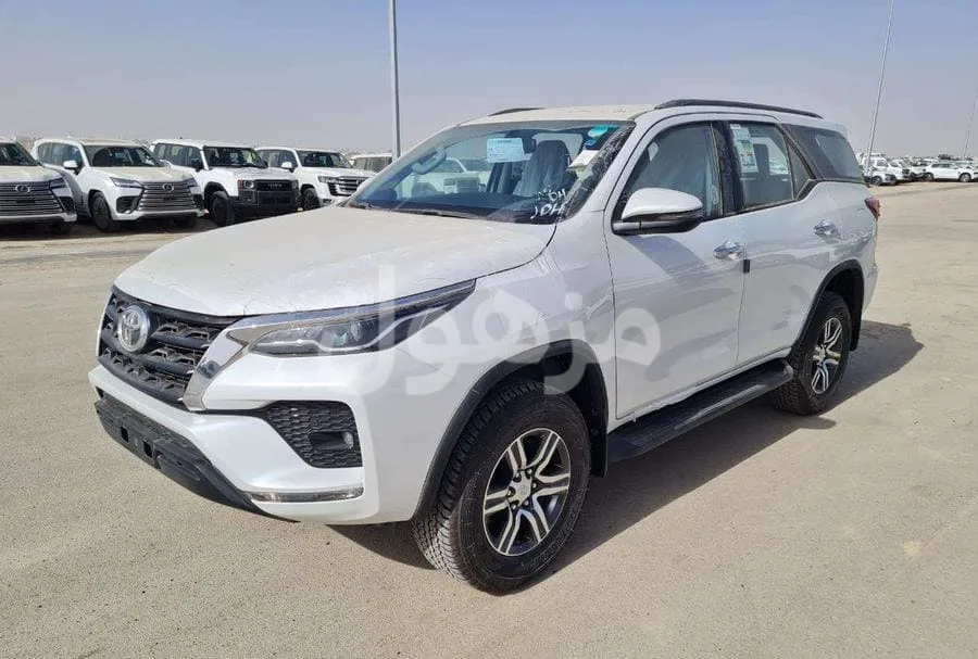 تويوتا فورتشنر 2026 VX1 جديد وارد الوكيل ابيض - الرياض