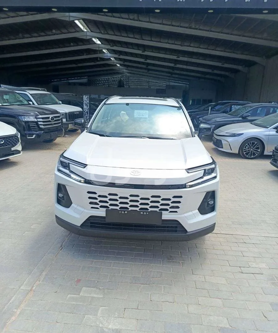Toyota RAV4 2026, Mid Option XLE, Automatic, New - Riyadh