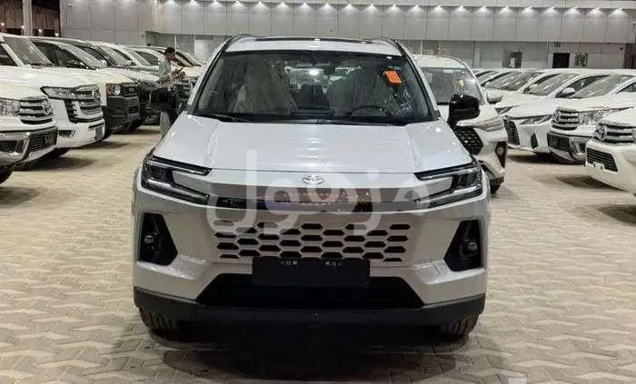 تويوتا راف فور 2026 نص فل شاشة 12.3 كاميرا خلفية - الرياض - رقم الإعلان 65C90B