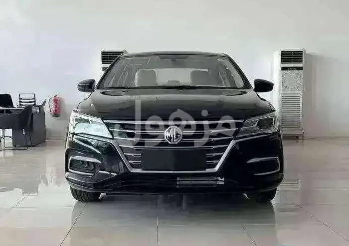 ام جي MG 5 استاندر موديل 2025.