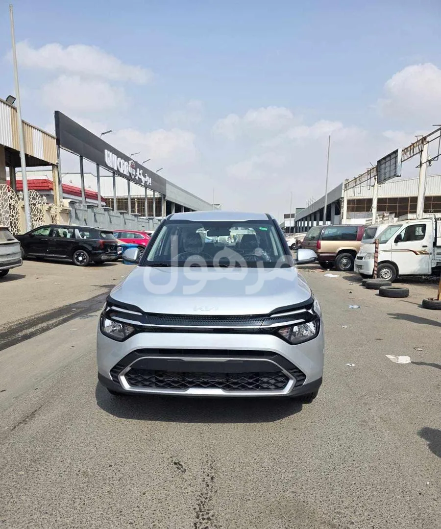 Kia Cairns 2025, Standard Plus, Screen, Rear Camera - Jeddah
