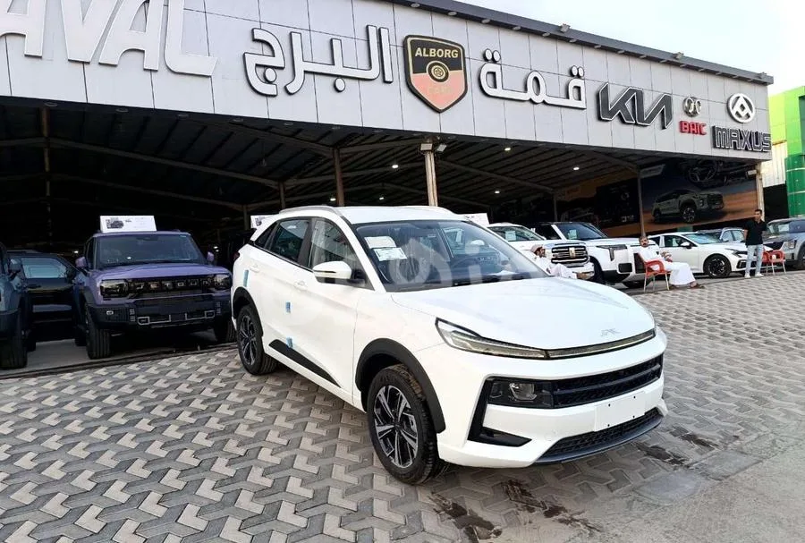 JAC JS6 2025, New, 24.6-inch Screen, Rear Camera - Dammam