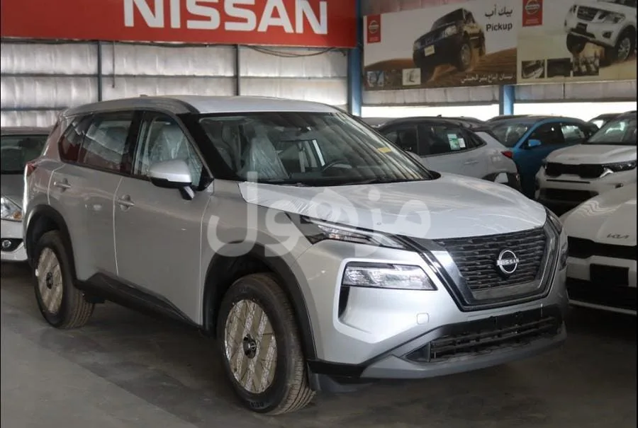 Nissan X Trail 2026 Standard, 4x4, 5 Seats - Dammam