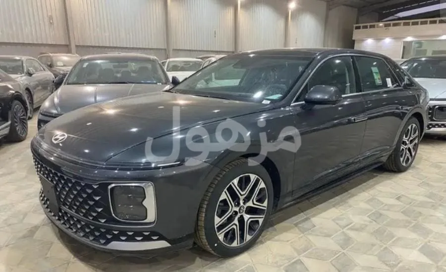 Hyundai Azera Premium 2026, Brand New, Panoramic Roof, 360 Cameras - Dammam