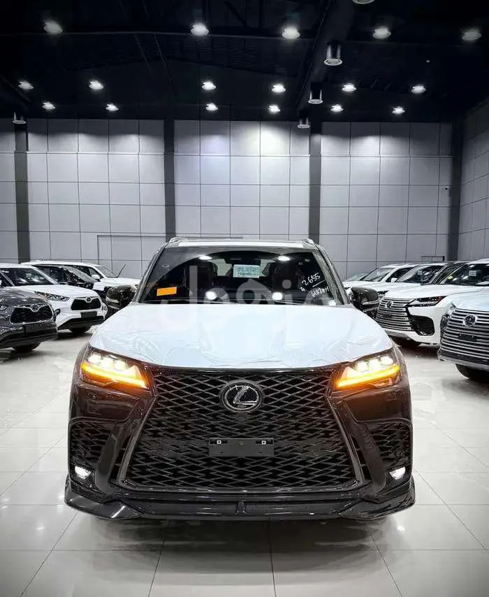 لكزس LX 600 2026 فتحة سقف شاشة كاميرا 360 - الرياض