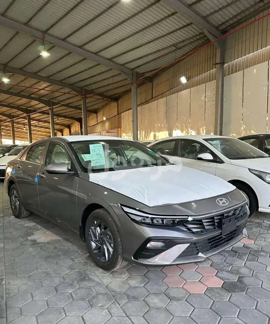Hyundai Elantra 2026 Smart, 8-inch Screen, Rear Camera - Jeddah