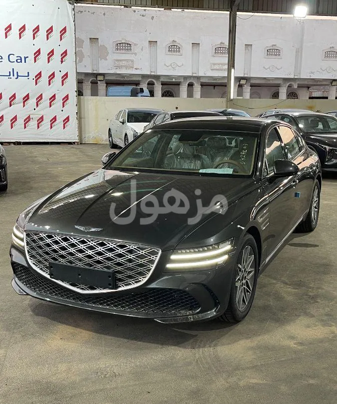 جينسس G80 2026 برستيج شاشة 27 بوصة أصفار - جدة