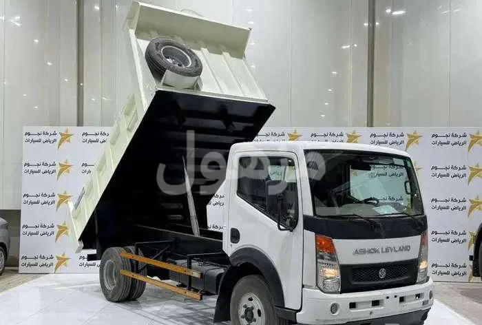 دينا قلاب أشوك ليلاند 2023 أصفار أبيض ديزل - الرياض