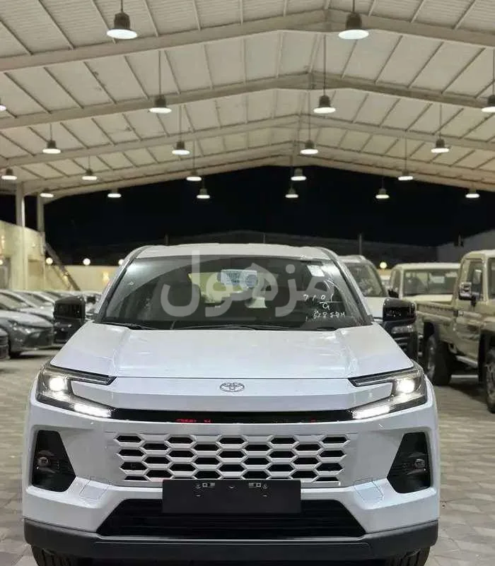 تويوتا راف فور 2026 جديد ستاندر دفع رباعي - الرياض