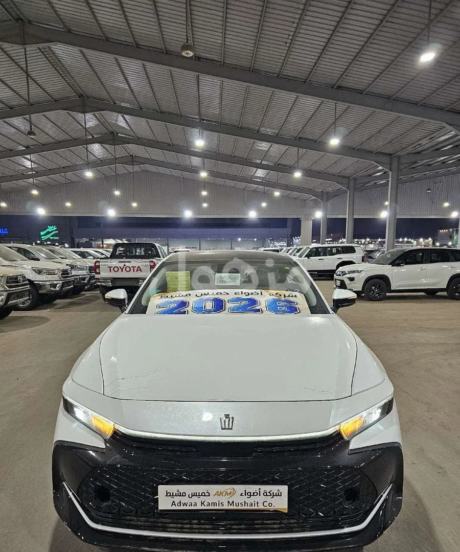 Toyota Crown 2026 Prestige, AWD, 7 Seats - Khamis Mushait
