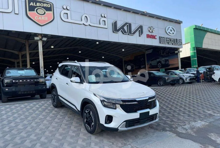 كيا سيلتوس 2025 نص فل شاشة 8 إنش وكاميرا خلفية - الدمام