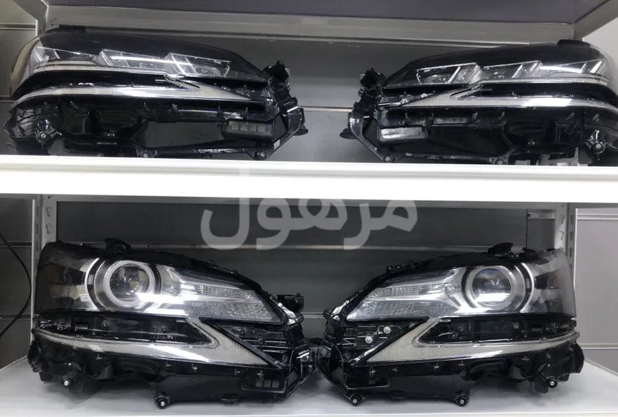 Lexus GS350 headlights model 2016