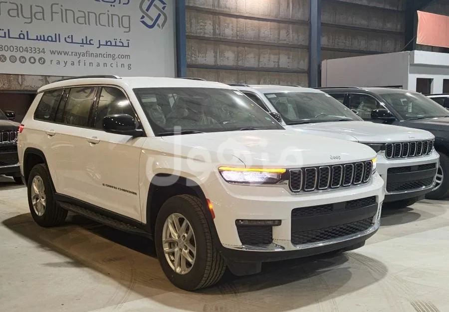 Jeep Cherokee 2025 Laredo, Automatic, 8-Speed - Dammam