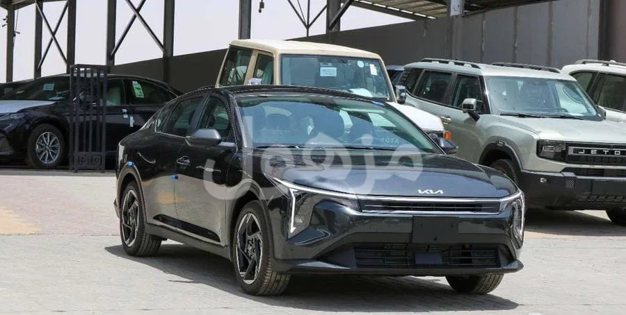 Kia GLS K4 2000cc engine sunroof 2026 cash - installments