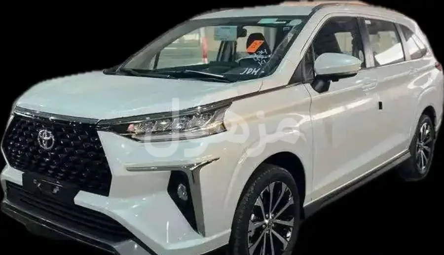 تويوتا فيلوز 2025 GLX حساسات أمامية وخلفية - الخبر
