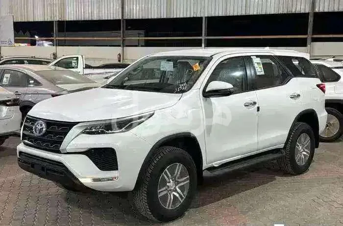 Toyota Fortuner 2026, 4WD, Petrol, Automatic - Jeddah