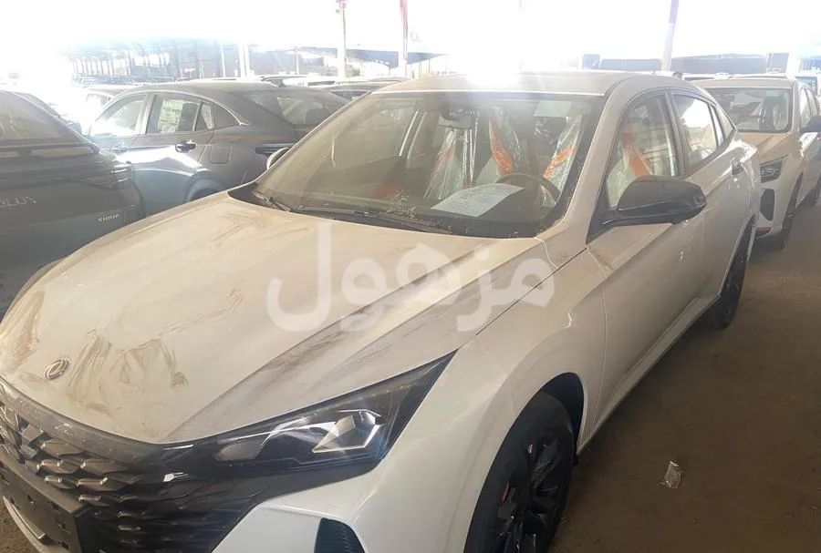 Dongfeng Shine Max E2 2026, Mid Option, Sunroof, 360 Cameras - Dammam