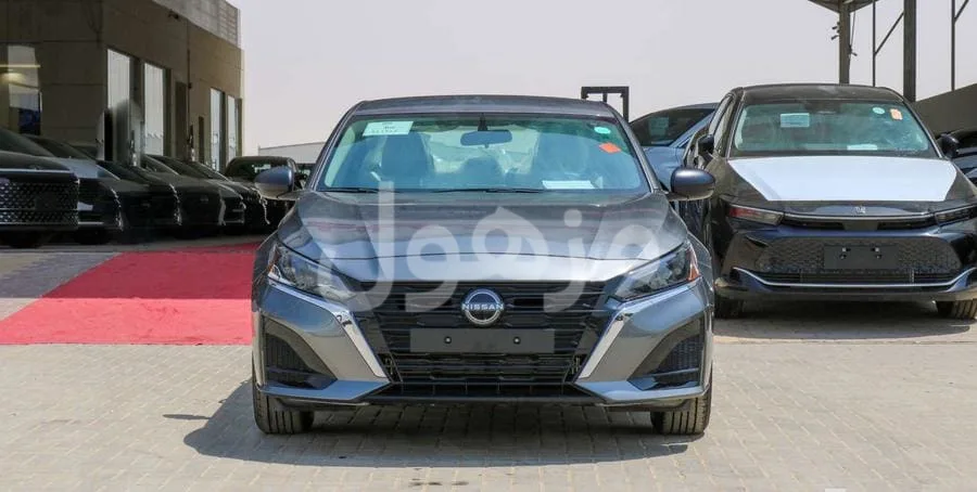 نيسان التيما 2026 ستاندر شاشة كاميرا خلفية - الرياض