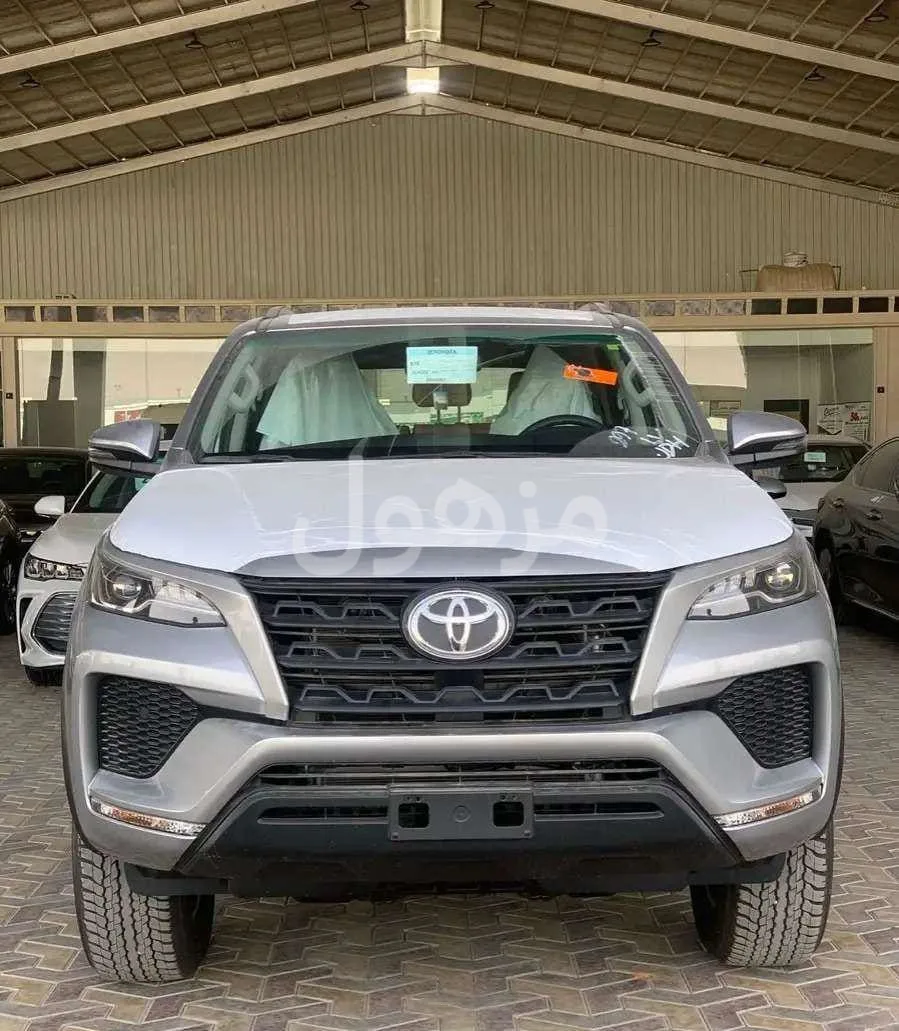 تويوتا فورتشنر GX2 2026 وارد الوكيل جديدة - الرياض - رقم الإعلان 65DE9A