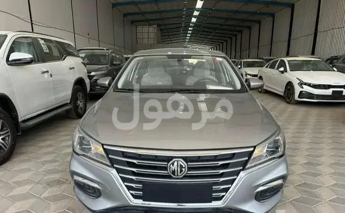 MG 5 standard old shape model 2025 lowest price for cash