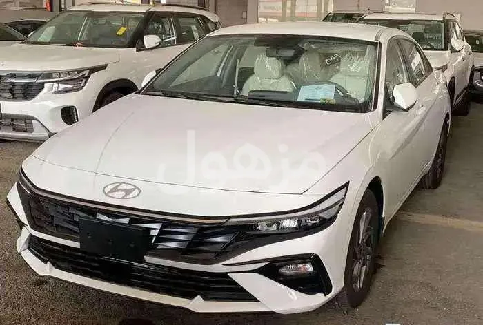 Hyundai Elantra 2026 Smart 2.0 Automatic - Jeddah