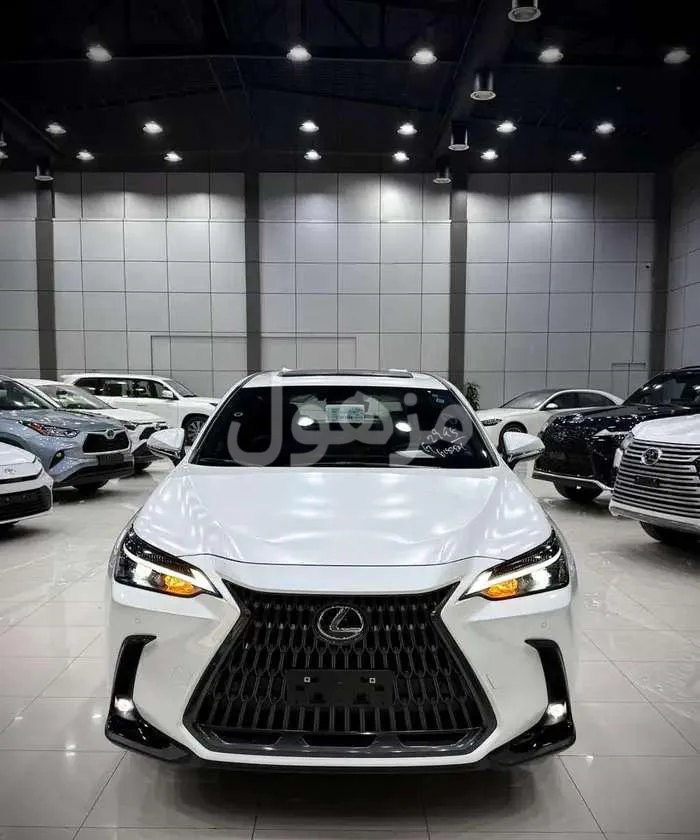 لكزس NX 350 موديل 2026 ستاندر دفع رباعي أوتوماتيك - الرياض