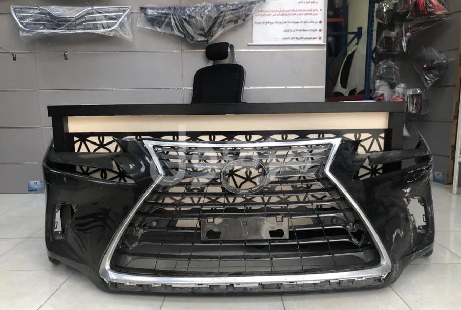 Lexus NX 2018 front end