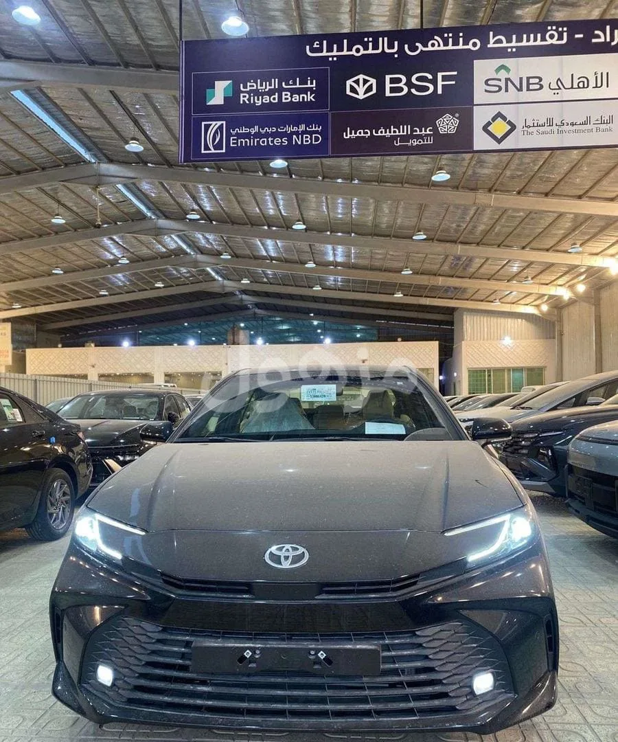 Toyota Camry 2026 Standard Black Saudi - Riyadh