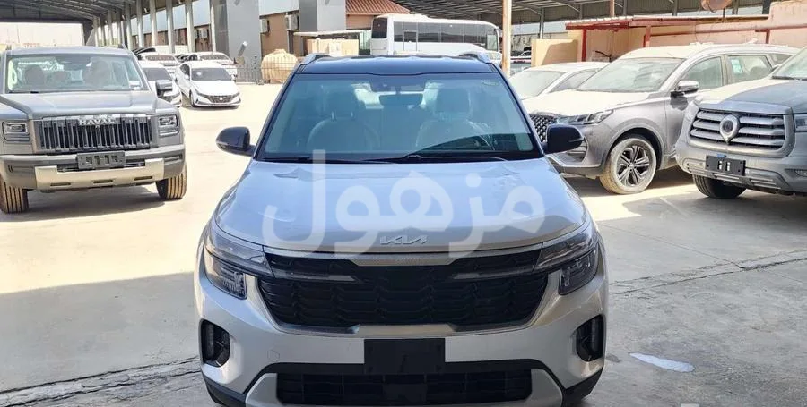 Kia Seltos 2025, Mid Option, 17-inch Wheels, LED Lights - Dammam