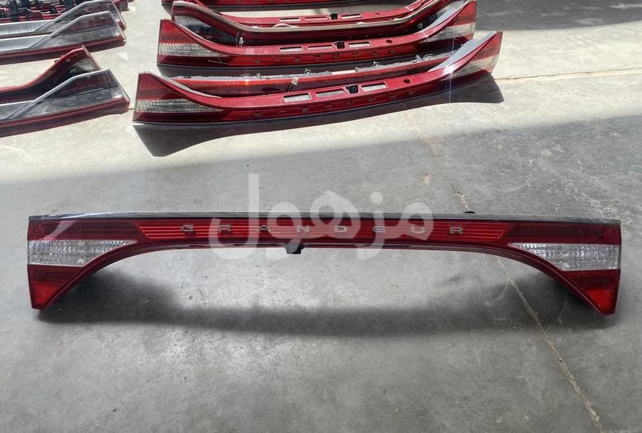 Rear brake lights for Azera 2012-2017.