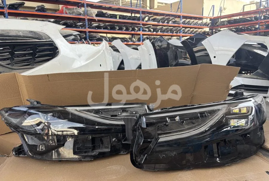 Camry 2025 headlights, two lenses